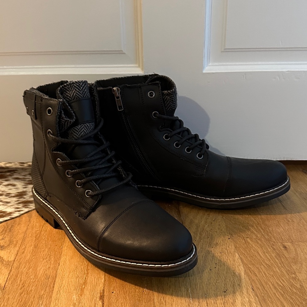 BRAND NEW Men's Black Natural Leather Boots